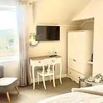 Pensionat Highfield 4*