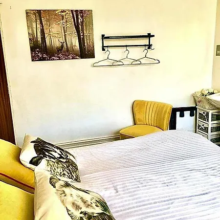 Highfield Guesthouse Guest house 4*
