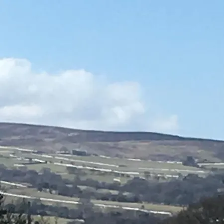 Highfield Pensión 4*