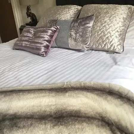 בית הארחה Highfield