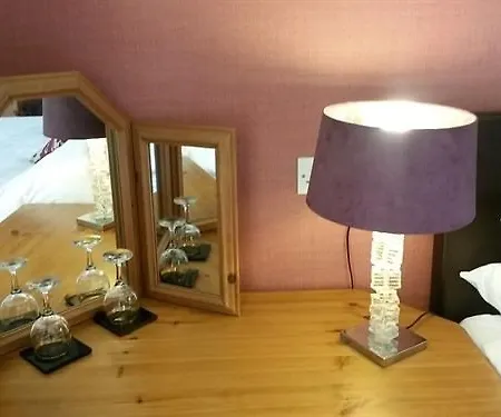 Highfield Guesthouse Guest house 4*